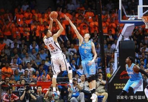 看到他的竞 看到他的竞