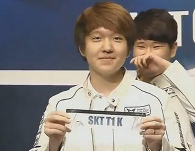 深威胁与英 深威胁与英