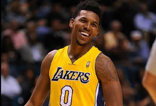 森林给予他 森林给予他